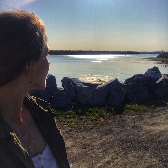 Meet your Posher, Katie - Picture 1 of 1